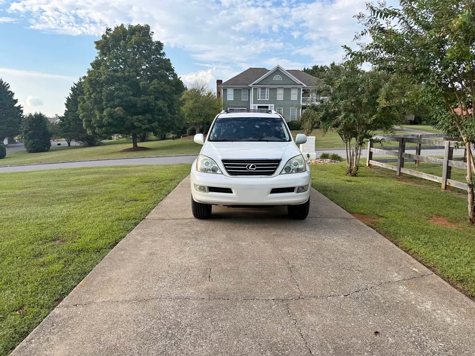 2008 Lexus GX 470 — One Owner | 168,400 Miles | New Tires | Clean Title in Piney Flats, TN (photo 1)