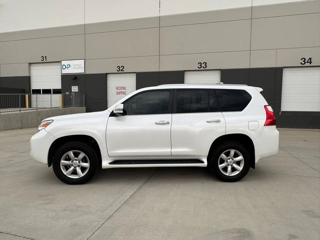 2010 Lexus GX 460 — photo 2
