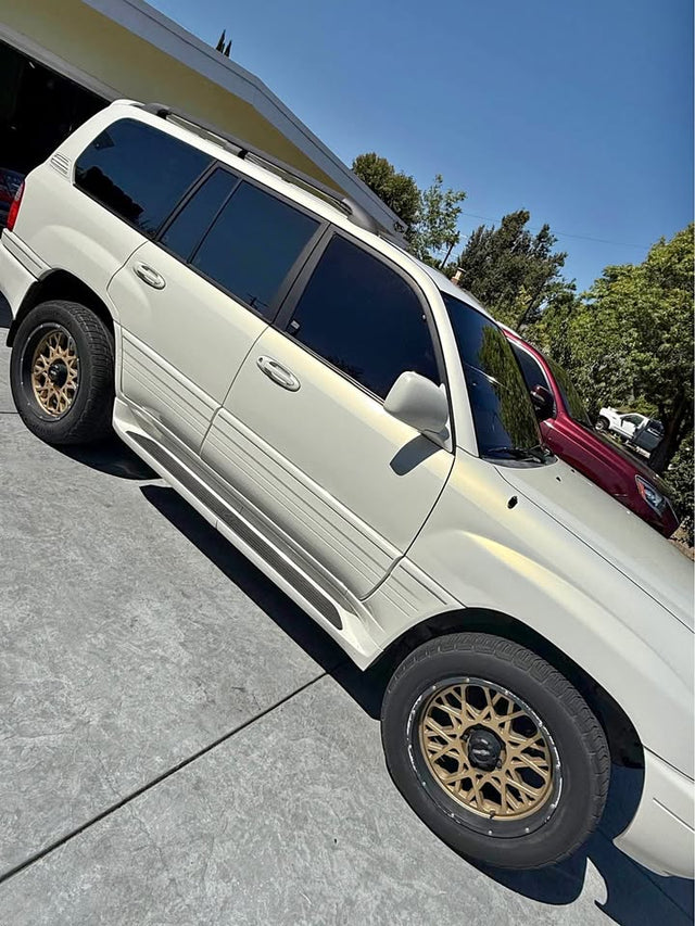 1998 Lexus LX · LX 470 Sport Utility 4D (photo 1)