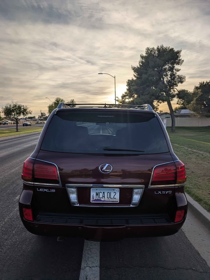 2008 Lexus LX · LX 570 Sport Utility 4D in Glendale, AZ (photo 6) — photo 6