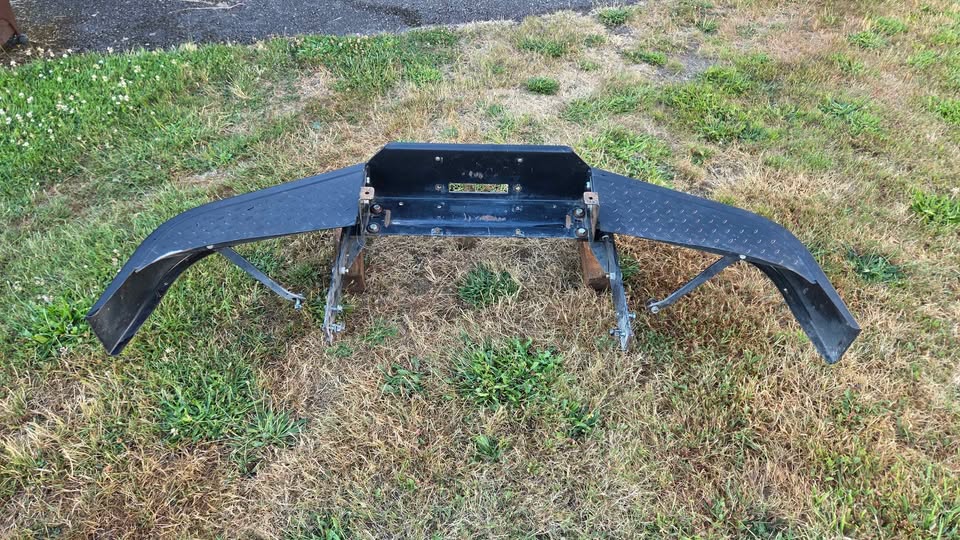 88-98 Chevy Warn Winch Bumper OBS GMC in Renton, WA (photo 3)