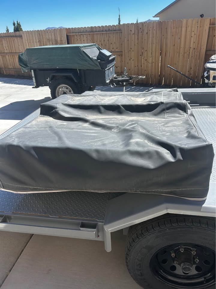 Smitty Built XL Overland Rooftop Tent in Dayton, NV (photo 4) — photo 4