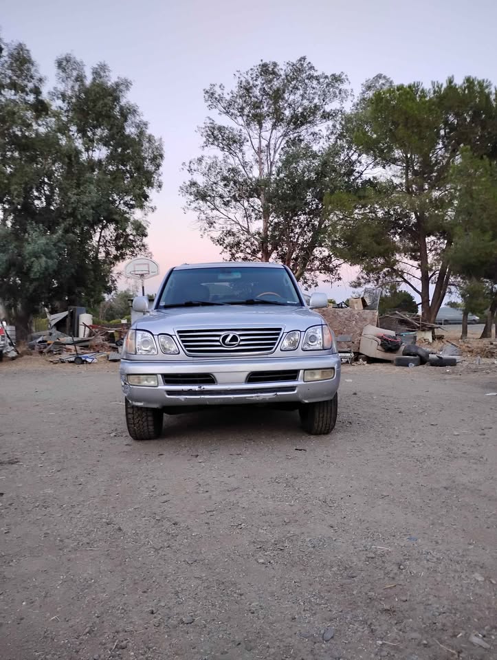 2007 Lexus LX · LX 470 Sport Utility 4D in Orland, CA (photo 10) — photo 10