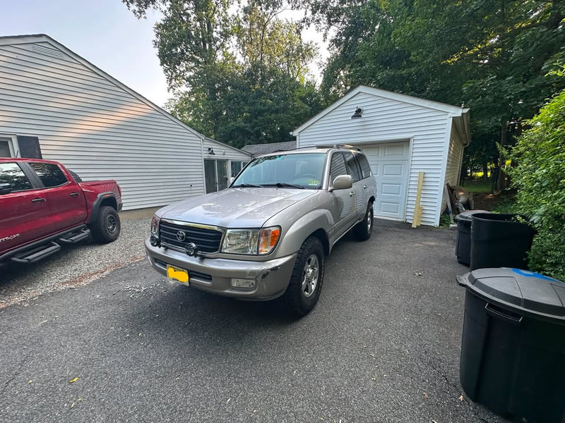 2001 Toyota Landcruiser Sport Utility 4D in Morris Plains, NJ (photo 2) — photo 2