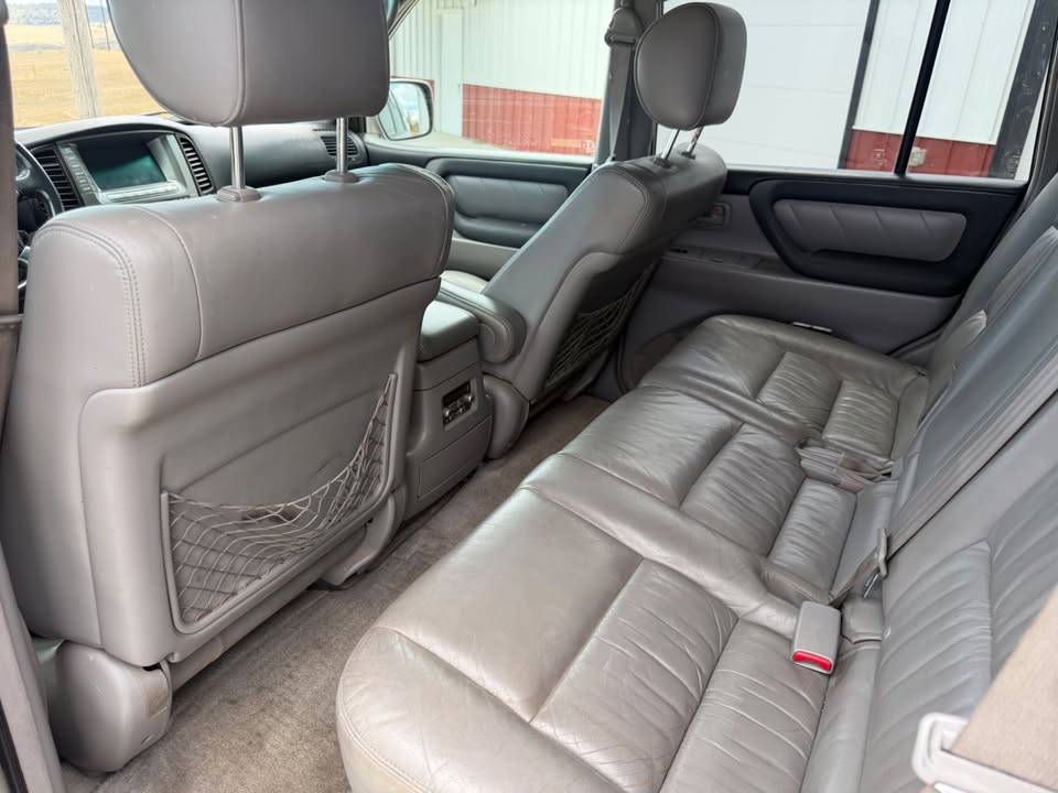 2005 Toyota Land Cruiser (100 Series) in Boulder, CO (photo 7) — photo 7