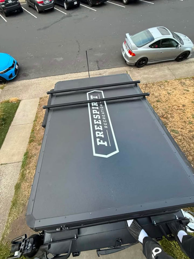 Freespirit Recreation Rooftop Tent
odyssey series XL — photo 2