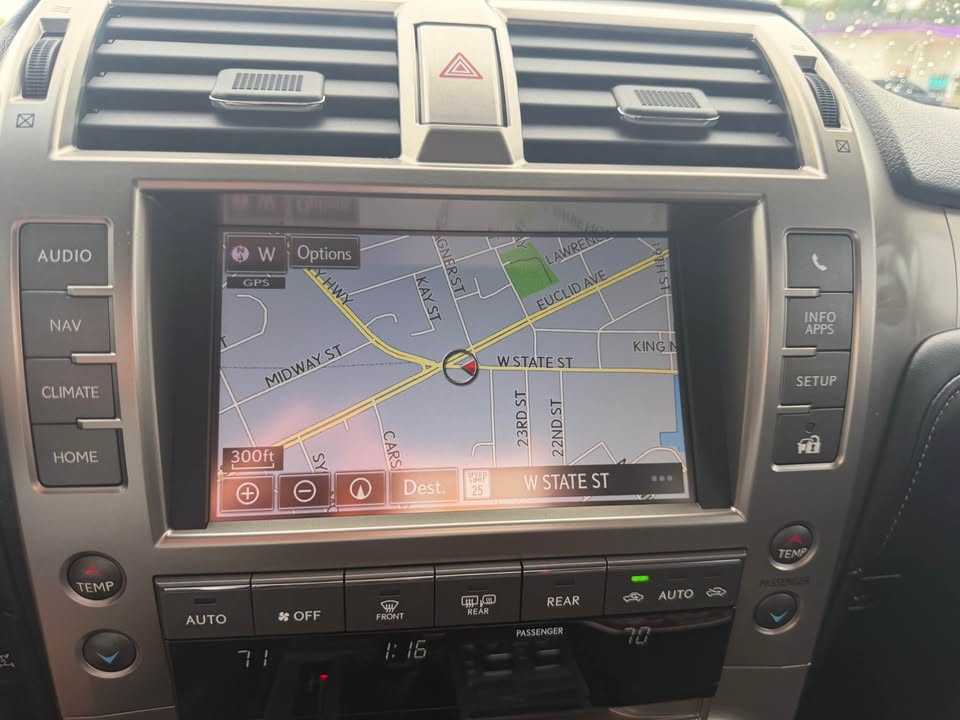 2019 Lexus GX · GX 460 Premium Sport Utility 4D (photo 10) — photo 10