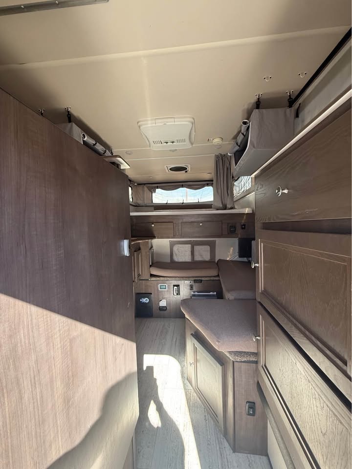 2021 Palomino Backpack Edition in Mesa, AZ (photo 8) — photo 8