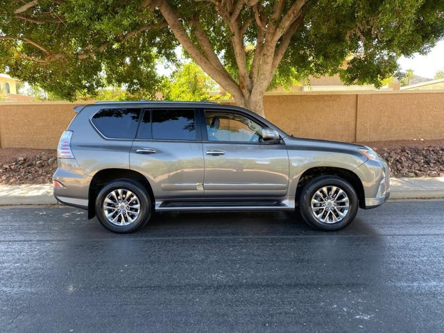 2014 Lexus GX 460 — photo 2