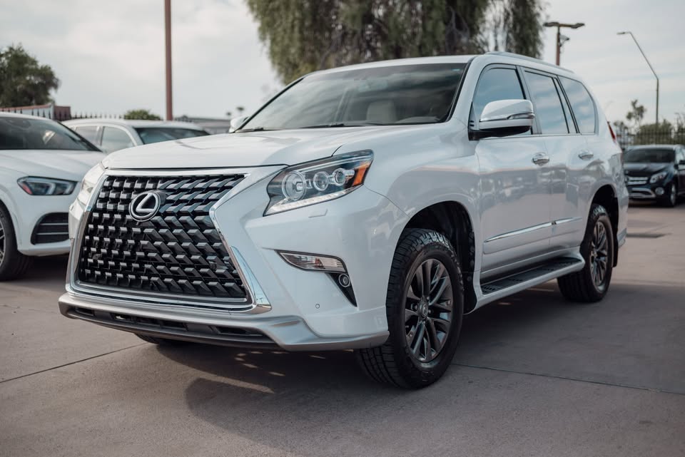 2019 Lexus gx460 in Phoenix, AZ (photo 2) — photo 2