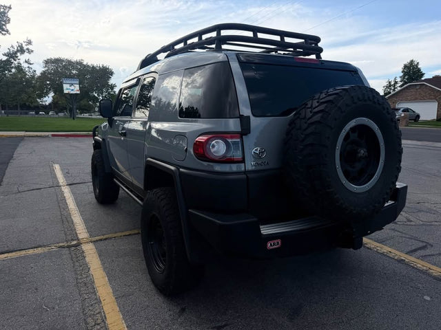 2013 Toyota FJ Cruiser Trail Teams - 4x4 — photo 2
