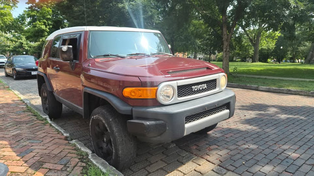 2008 Toyota FJ Cruiser — photo 2