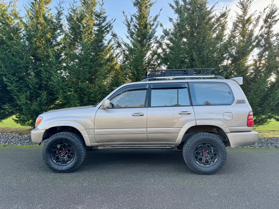 1999 Toyota Landcruiser V8 4WD Lifted in Woodland, WA (photo 3)