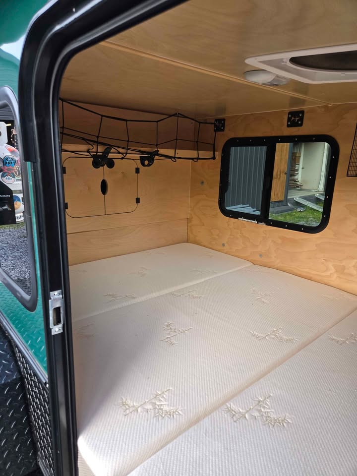 2022 Camper mid range xl in Fannettsburg, PA (photo 9) — photo 9