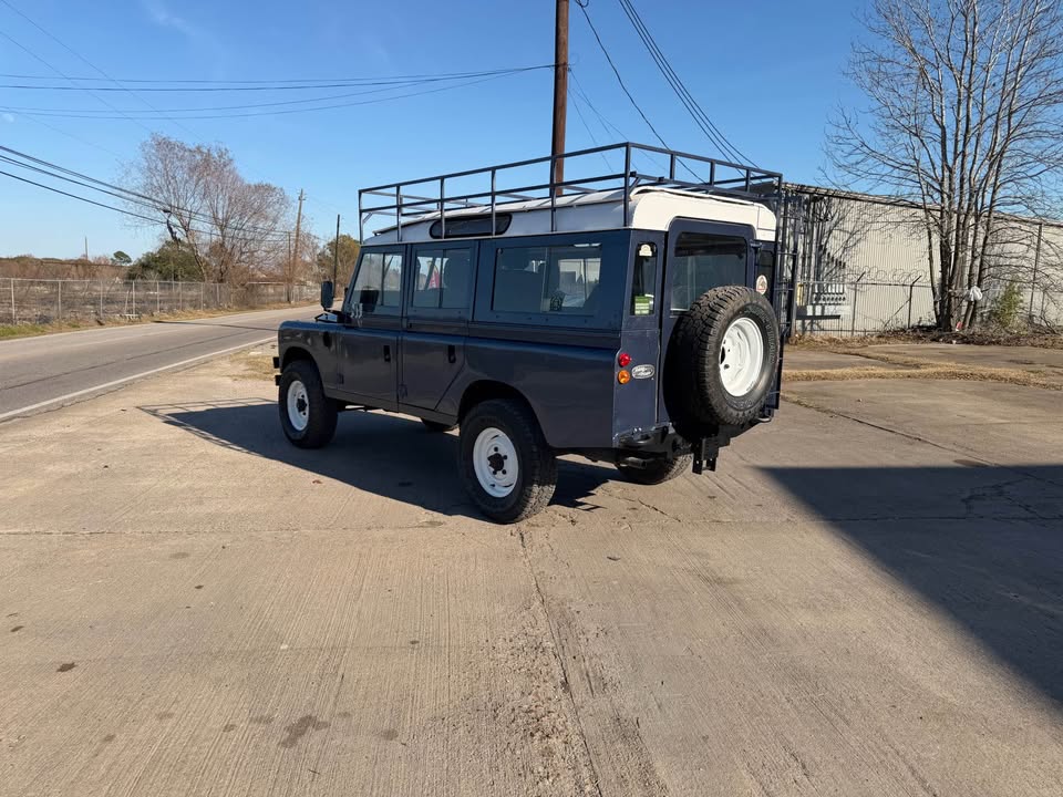 1973 Land Rover Defender · 109 Diesel in Houston, TX (photo 4) — photo 4