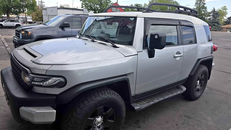 2007 Toyota FJ Cruiser · Sport Utility 2D in Lakewood, CO (photo 1) — photo 1