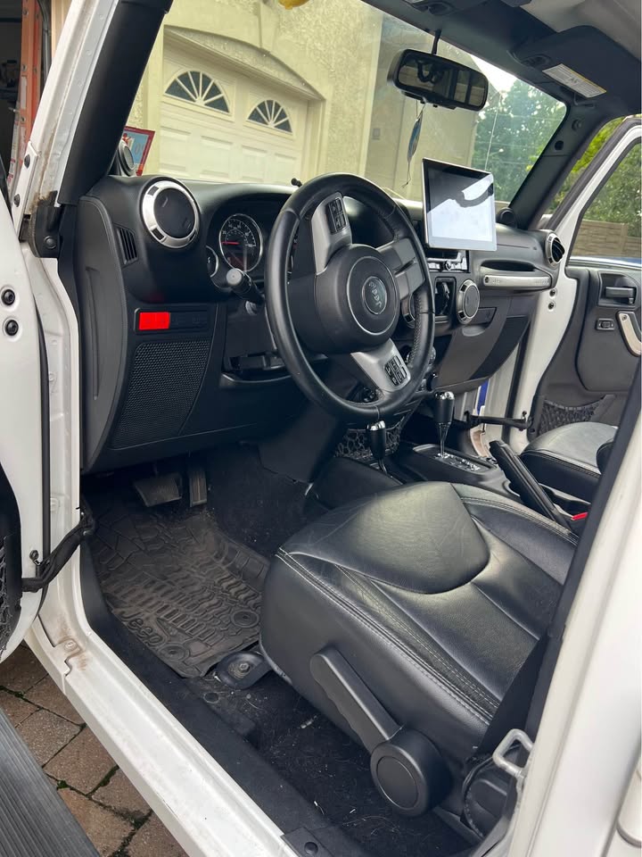2014 Jeep Wrangler Unlimited · Rubicon Sport Utility 4D in Sewell, NJ (photo 5) — photo 5
