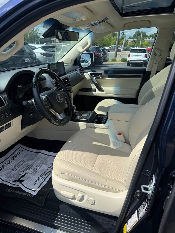 2023 Lexus GX · GX 460 Premium Sport Utility 4D in Lexington, KY (photo 7) — photo 7