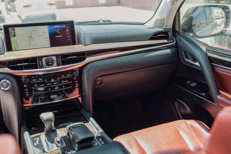 2017 Lexus LX570 in Phoenix, AZ (photo 8) — photo 8