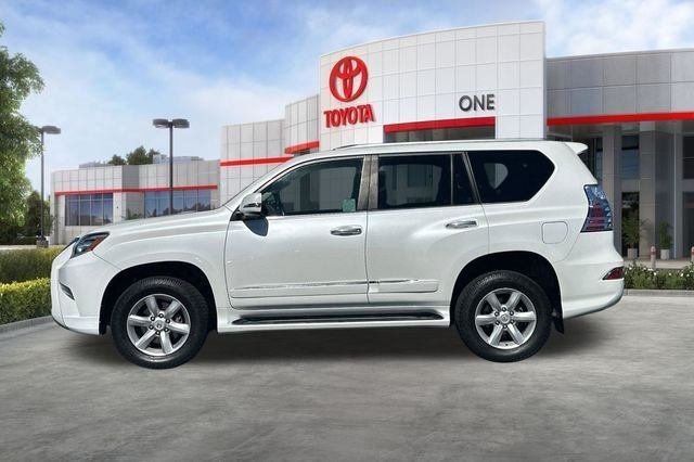 2017 Lexus GX 460 138,600 Miles in Oakland, CA (photo 8) — photo 8