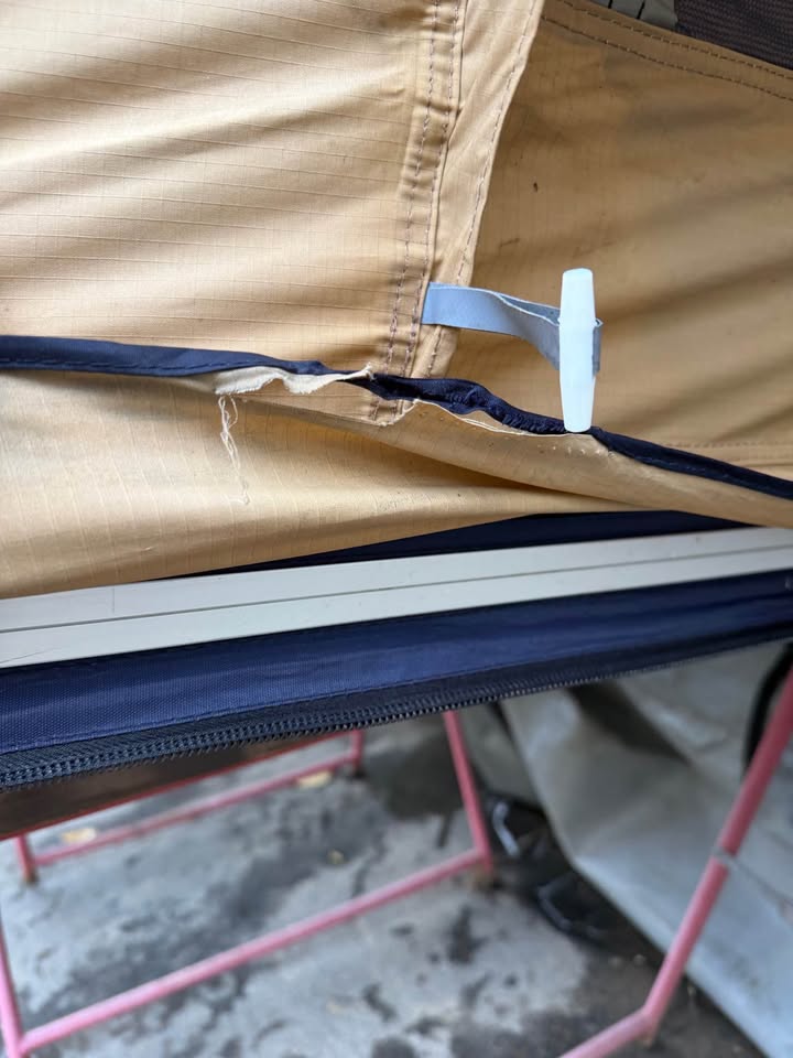 Original Tepui 2 person rooftop tent OG Santa Cruz in Pollock Pines, CA (photo 6) — photo 6