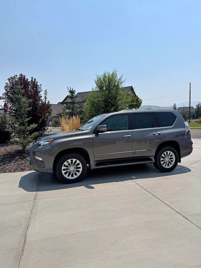 2014 Lexus GX · GX 460 Sport Utility 4D (photo 1)