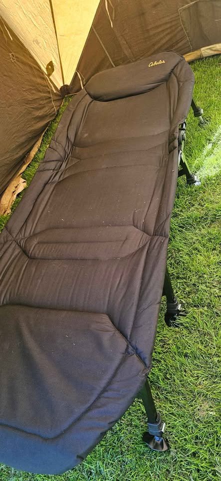 Spring bar tent with Cabela's lounge cot in Tooele, UT (photo 2) — photo 2