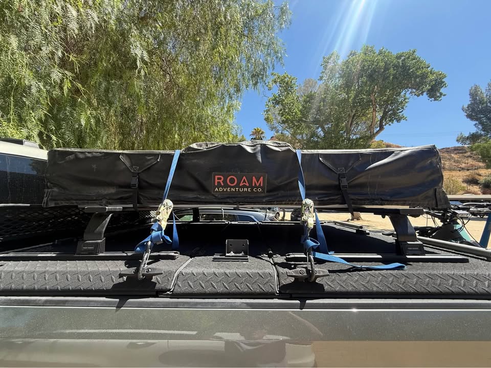 ROAM Adventure Co. Vegabond XL Rooftop Tent with Annex (photo 2) — photo 2