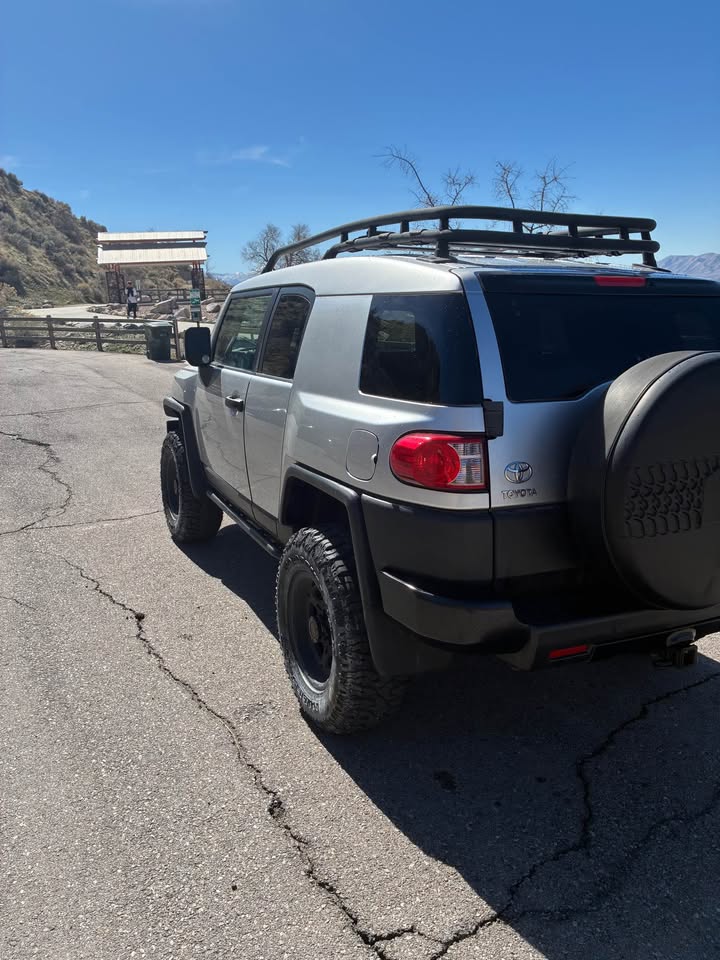 2007 Toyota FJ Cruiser · Sport Utility 2D in Provo, UT (photo 3) — photo 3