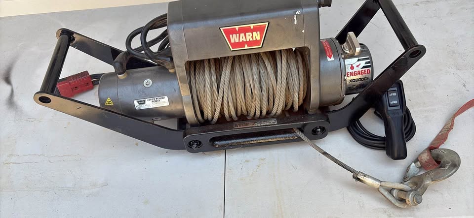 Warn XD9000 Winch with Hitch Mount in Camino, CA (photo 1) — photo 1