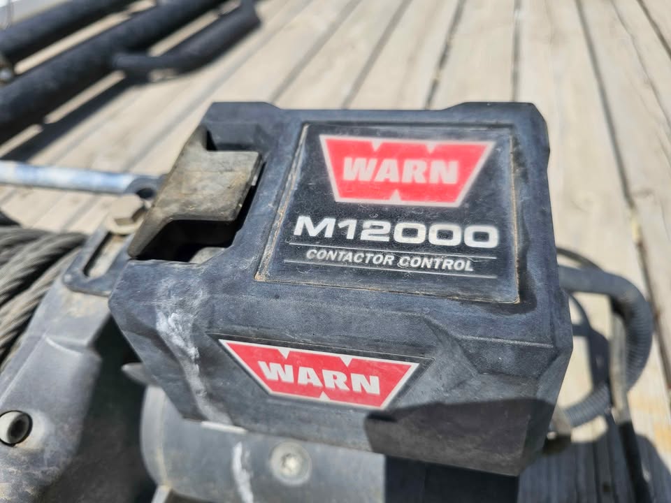 Warn 12000 pound winch M12000 in Boise, ID (photo 2)