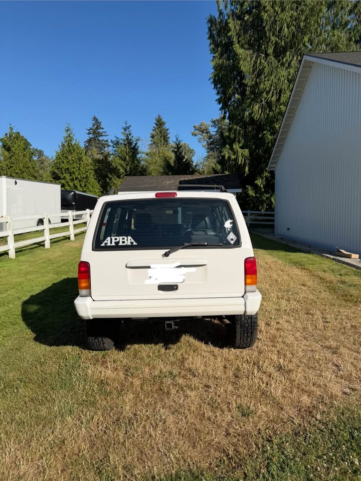 2001 Jeep Cherokee · Limited Sport Utility 4D in Snohomish, WA (photo 3)