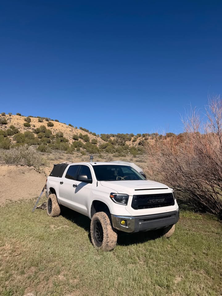 2014 Toyota Tundra CrewMax · SR5 Pickup 4D 5 1/2 ft in Draper, UT (photo 6) — photo 6