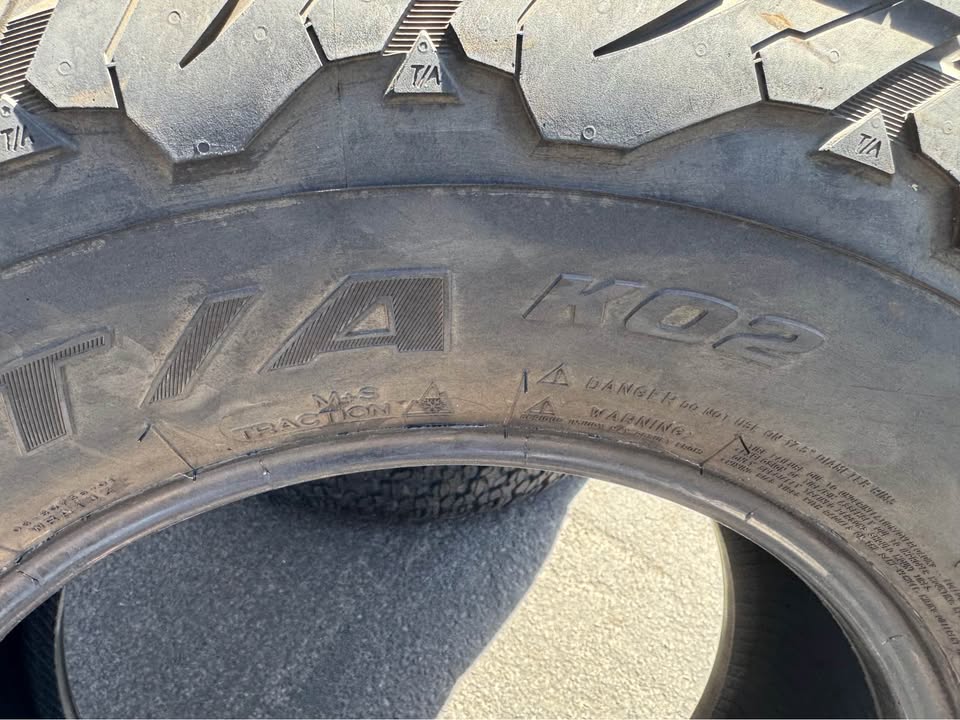 BFGoodrich All-Terrain T/A KO2 5 Tires LT 28570r17 in Phoenix, AZ (photo 8)