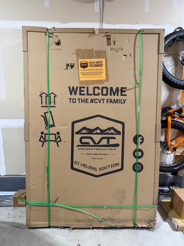 Cascadia Vehicle Tents (CVT) St. Helens Rooftop Tent — NEW IN BOX (photo 2) — photo 2