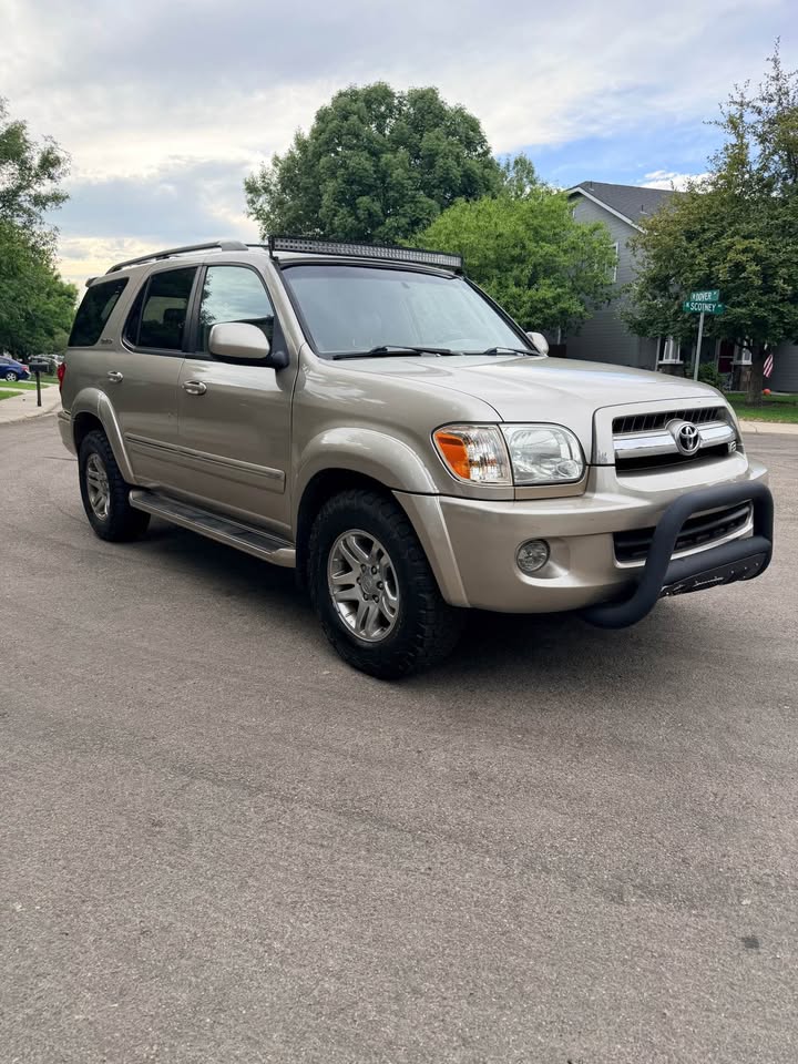 2006 Toyota Sequoia · Limited 4WD 4.7L i-FORCE V8 in Meridian, ID (photo 2) — photo 2