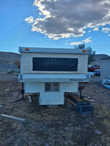 Nice palomino pop up camper cab over in Sparks, NV (photo 4)