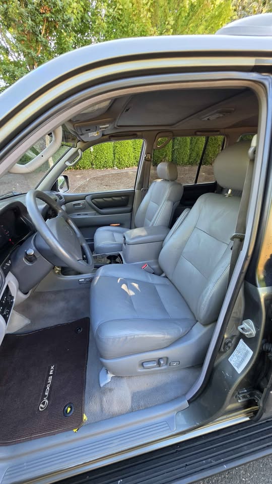 1998 Toyota Landcruiser · Sport Utility 4D in Portland, OR (photo 9) — photo 9