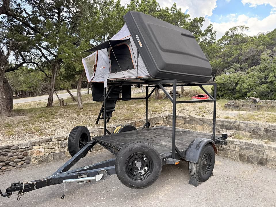 Roofnest Condor 2 XL Rooftop Tent in Helotes, TX (photo 1)