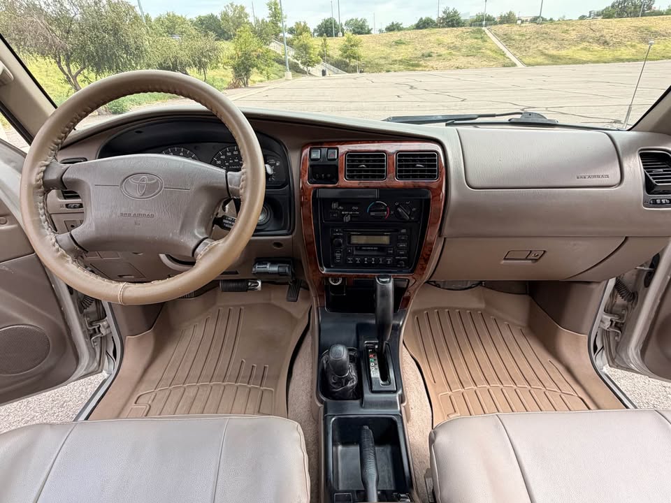 1998 Toyota 4Runner Limited - Factory Rear E-Locker in Denver, CO (photo 6) — photo 6