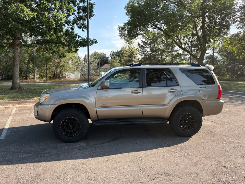 2007 Toyota 4Runner in Fort Collins, CO (photo 5)