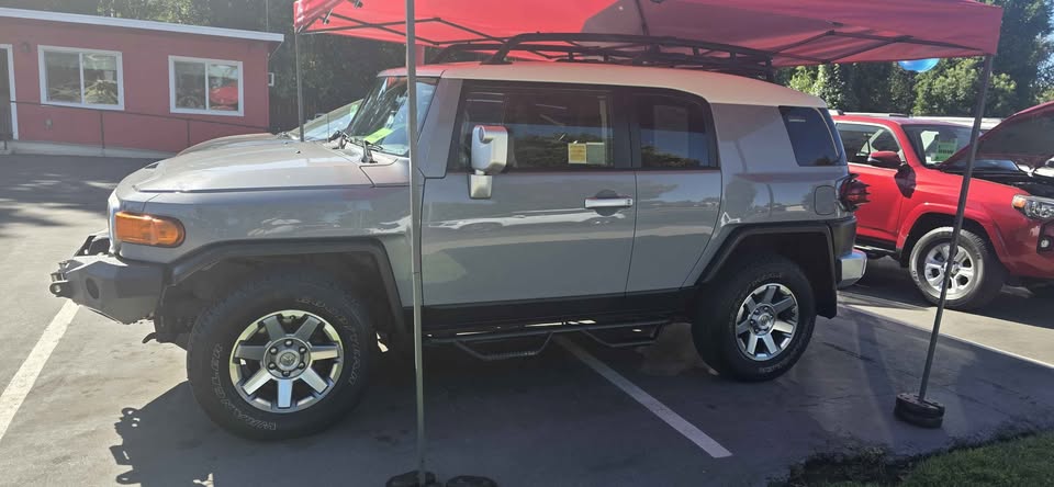 2014 Toyota FJ Cruiser · Sport Utility 2D in Chico, CA (photo 2) — photo 2