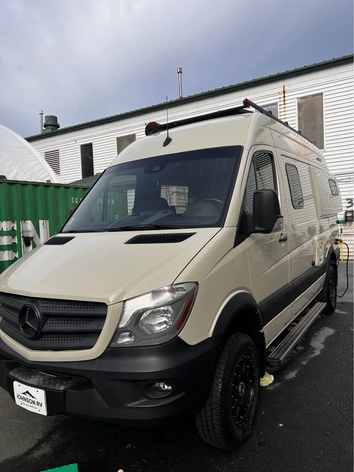 2019 Winnebago revel in Portland, OR (photo 2) — photo 2