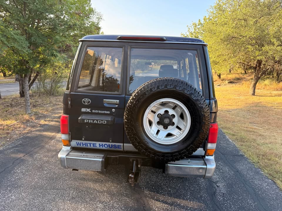 1994 Toyota Landcruiser · Prado SX Wide 3.0 Turbo-Diesel in Spicewood, TX (photo 9) — photo 9