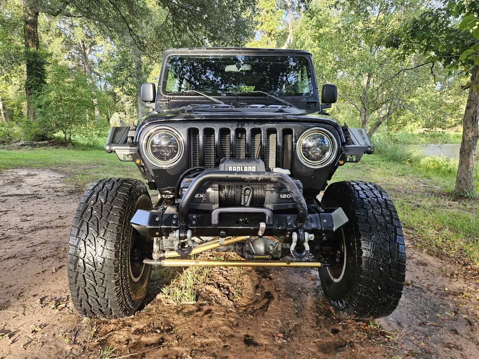 2005 Jeep Wrangler Unlimited · Rubicon Sport Utility 4D in Conroe, TX (photo 4) — photo 4