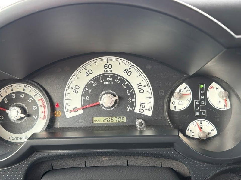 2008 Toyota FJ Cruiser in Paris, KY (photo 11) — photo 11