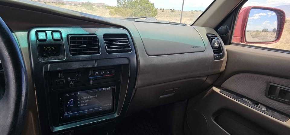 1997 Toyota 4Runner · SR5 Sport Utility 4D in Albuquerque, NM (photo 6) — photo 6