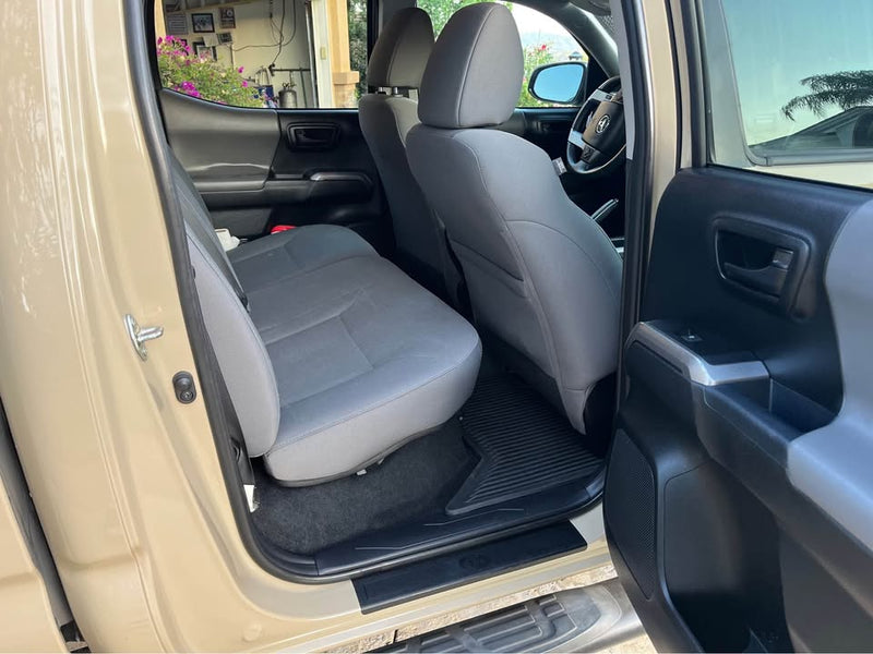 2017 Toyota Tacoma Double Cab · SR5 Pickup 4D 6 ft in Santa Clarita, CA (photo 4) — photo 4