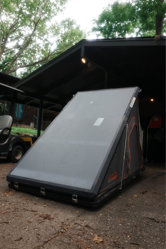 RoofNest Falcon Rooftop Tent in Topeka, KS (photo 10) — photo 10