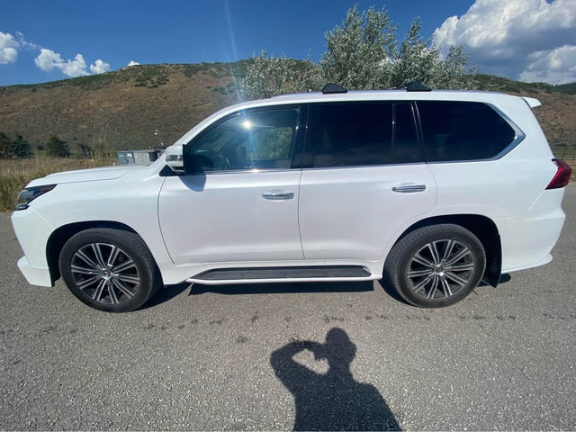2020 Lexus LX · LX 570 Sport Utility 4D — photo 3